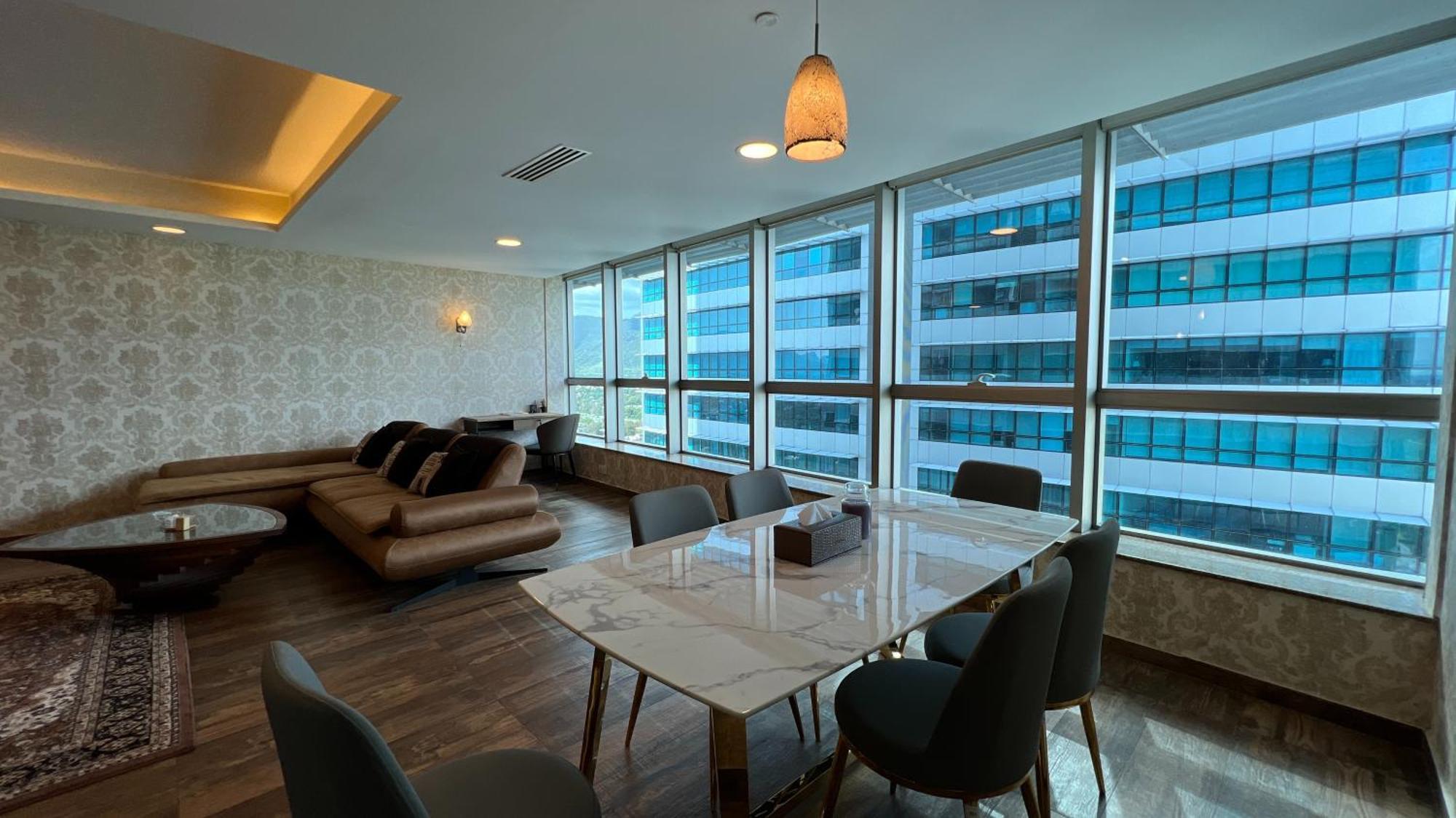 Centaurus Three Bed City View Islamabad Exterior foto