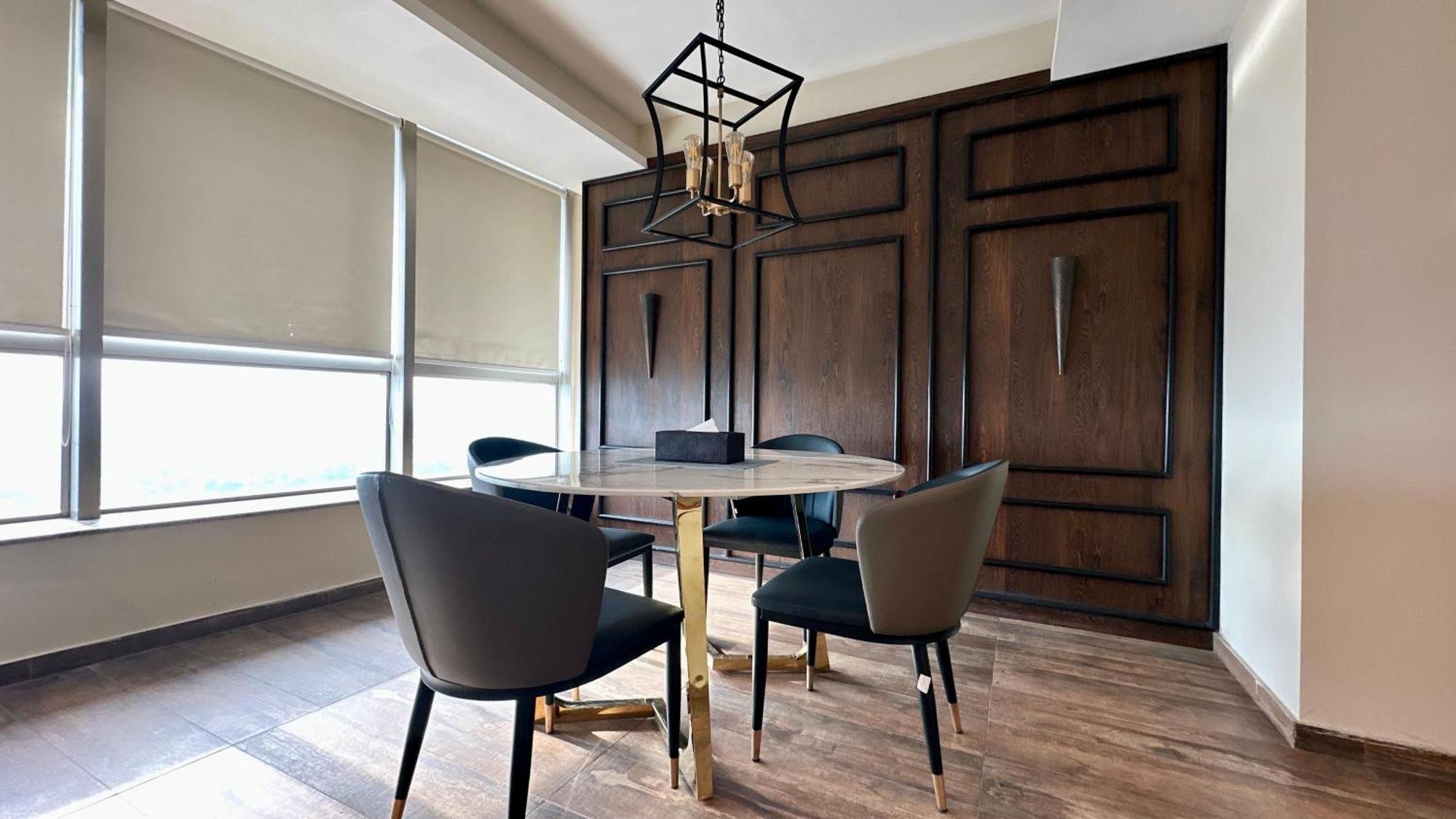 Centaurus Three Bed City View Islamabad Exterior foto
